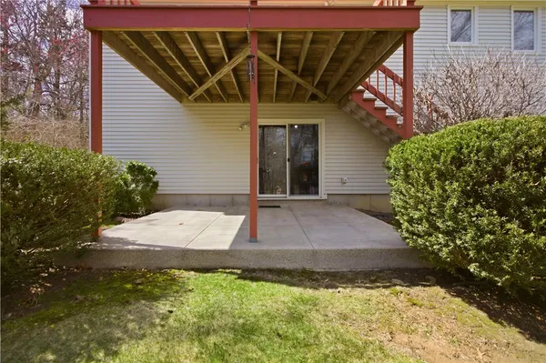 $585,000 | 8 Birchwood Drive, Bristol, RI 02809