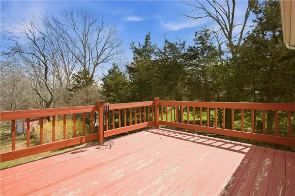 $585,000 | 8 Birchwood Drive, Bristol, RI 02809