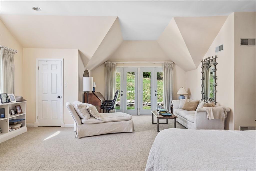 301 Hampton Road Pittsburgh, PA 15215 - Photo 29 of 47 Gallery Image 29