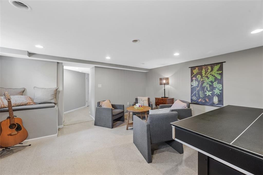 301 Hampton Road Pittsburgh, PA 15215 - Photo 41 of 47 Gallery Image 41