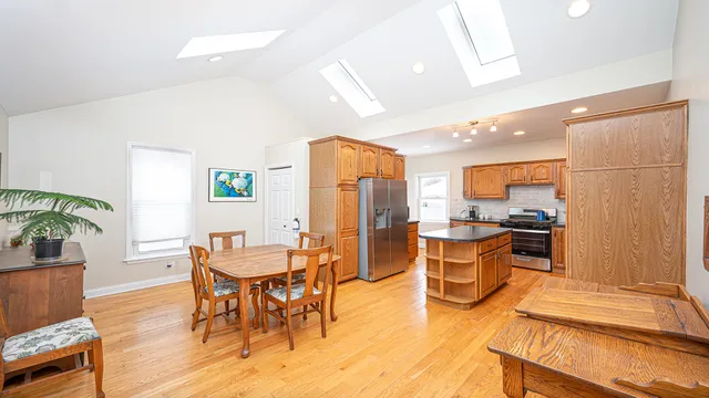 $354,900 | 323 West Washington Street, West Chicago, IL 60185