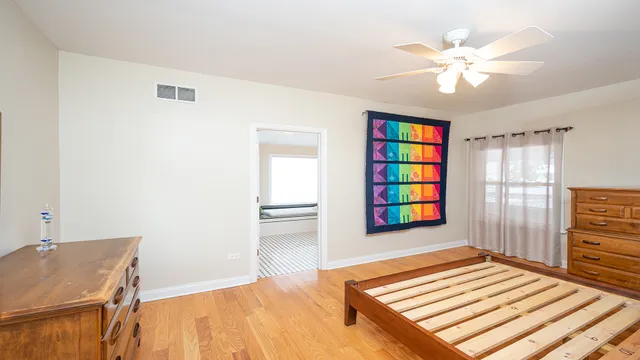 $354,900 | 323 West Washington Street, West Chicago, IL 60185