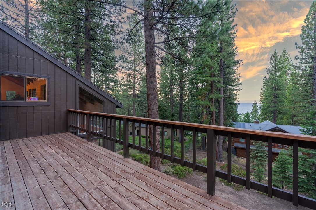607 Crystal Peak Road Incline Village, NV 89451 - Photo 14 of 47 Upstairs Deck