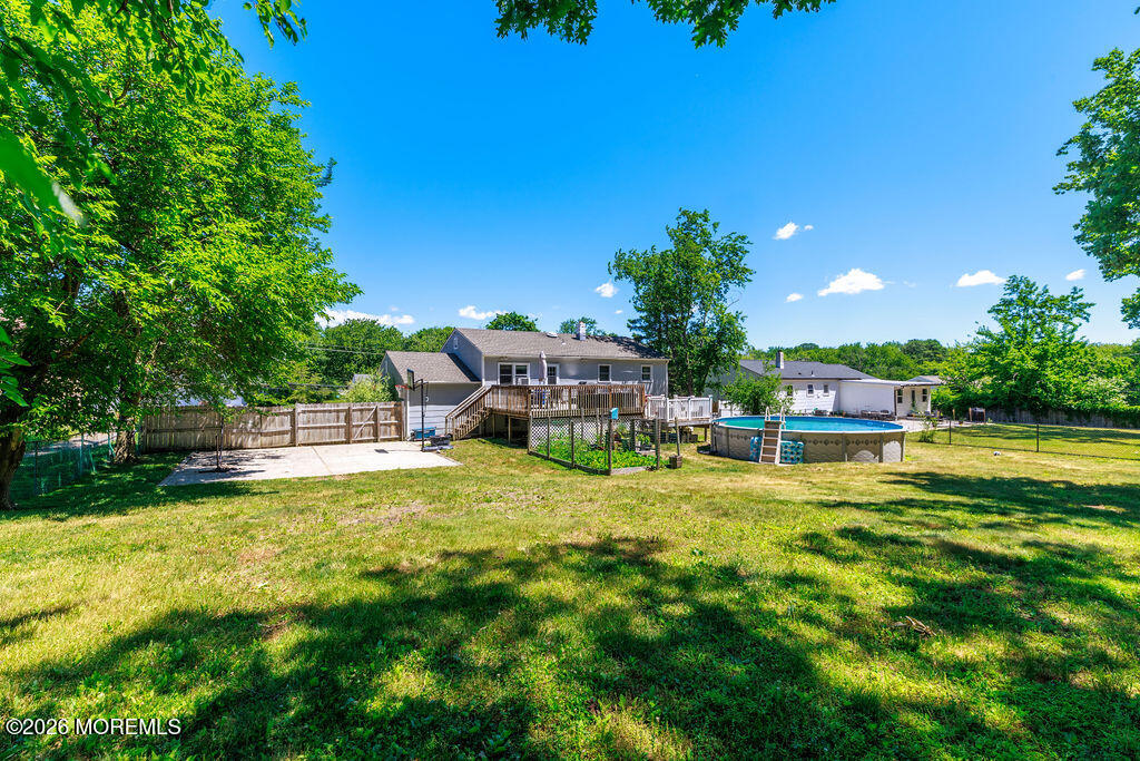 17 Hampton Road Howell, NJ 07731 - Photo 8 of 30 817A6426-HDR