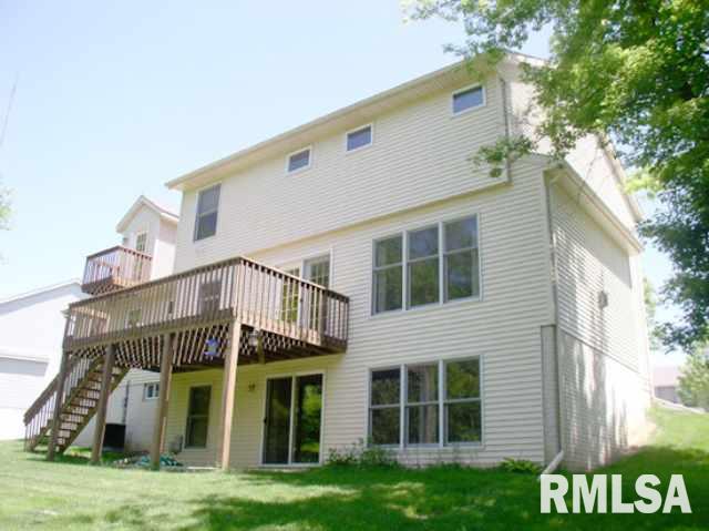 1710 Plum Tree Road Bettendorf, IA 52722 - Photo 3 of 9 Gallery Image 3