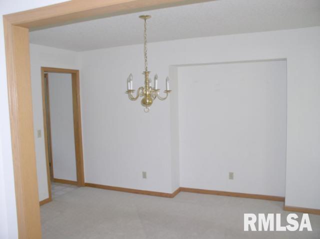 1710 Plum Tree Road Bettendorf, IA 52722 - Photo 5 of 9 Gallery Image 5