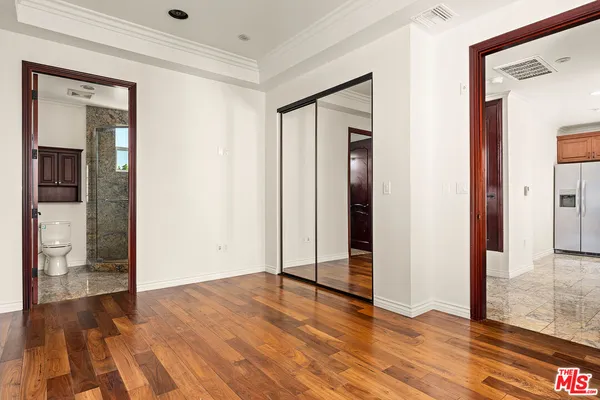 $6,095 | 632 North Kings Road, Unit 302, West Hollywood, CA 90048