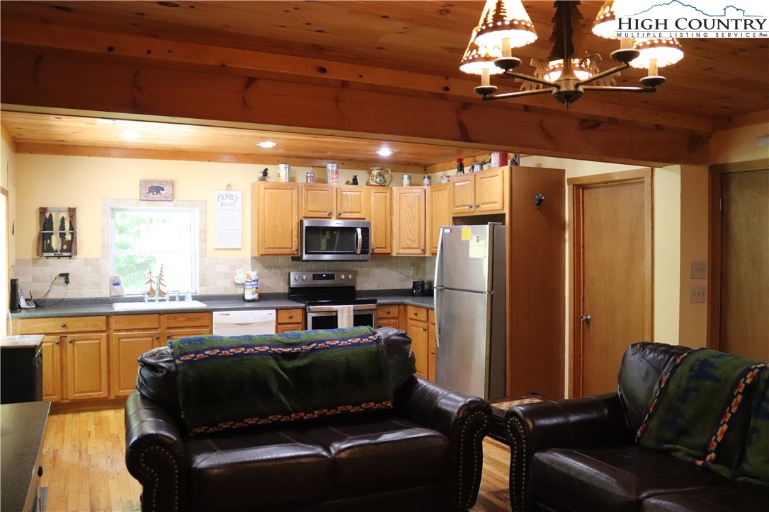 234 Bald Fork Road Todd, NC 28684 - Photo 17 of 28 Gallery Image 17