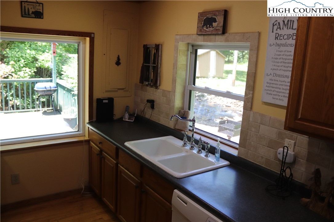 234 Bald Fork Road Todd, NC 28684 - Photo 26 of 28 Gallery Image 26