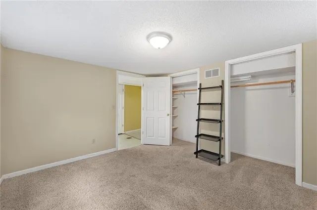 $420,000 | 38 Hillcrest Drive, Platte City, MO 64079