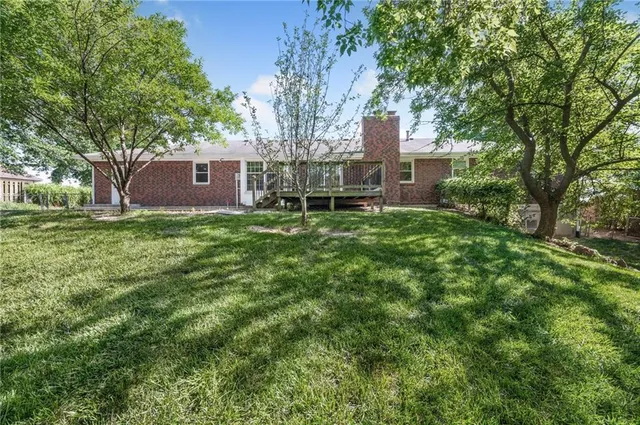 $420,000 | 38 Hillcrest Drive, Platte City, MO 64079