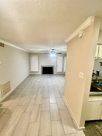 $1,500 | 3300 Pebblebrook Drive, Unit 89, Seabrook, TX 77586