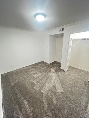 $1,500 | 3300 Pebblebrook Drive, Unit 89, Seabrook, TX 77586