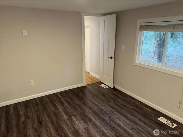 $119,950 | 11510 East Riverside Drive, Unit 48, Bothell, WA 98011