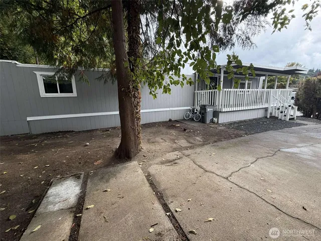 $119,950 | 11510 East Riverside Drive, Unit 48, Bothell, WA 98011