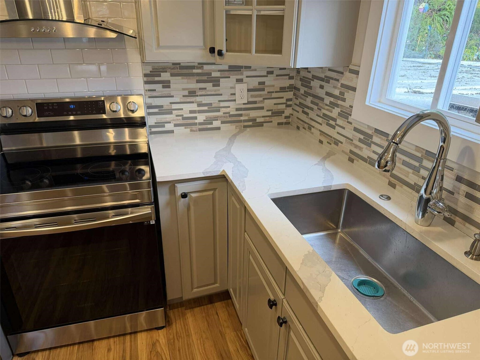 11510 East Riverside Drive, Unit 48 Bothell, WA 98011 - Photo 7 of 21