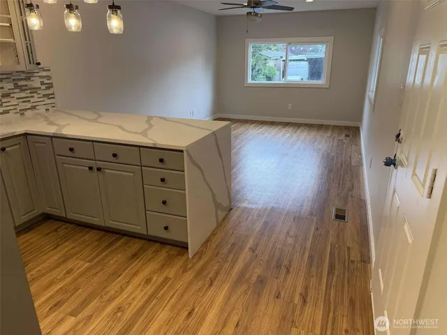 $119,950 | 11510 East Riverside Drive, Unit 48, Bothell, WA 98011