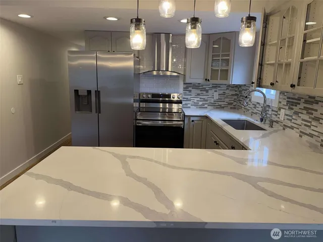 $119,950 | 11510 East Riverside Drive, Unit 48, Bothell, WA 98011