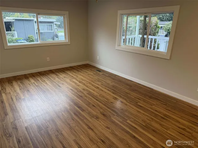$119,950 | 11510 East Riverside Drive, Unit 48, Bothell, WA 98011
