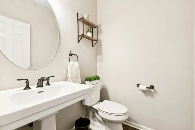 $829,900 | 8017 Insignia Court, Long Grove, IL 60060