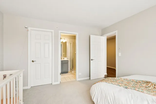 $829,900 | 8017 Insignia Court, Long Grove, IL 60060