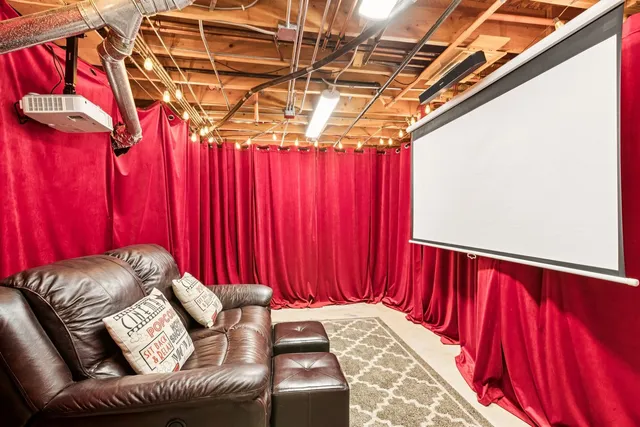 $829,900 | 8017 Insignia Court, Long Grove, IL 60060