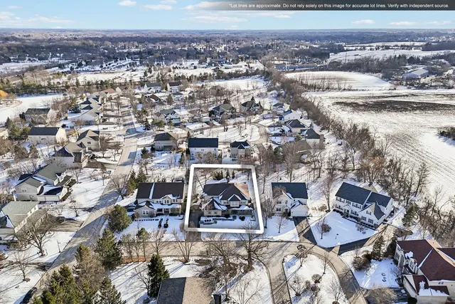 $829,900 | 8017 Insignia Court, Long Grove, IL 60060