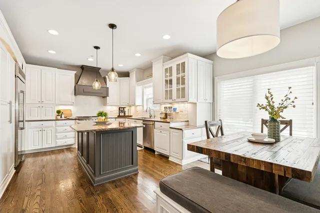 $829,900 | 8017 Insignia Court, Long Grove, IL 60060