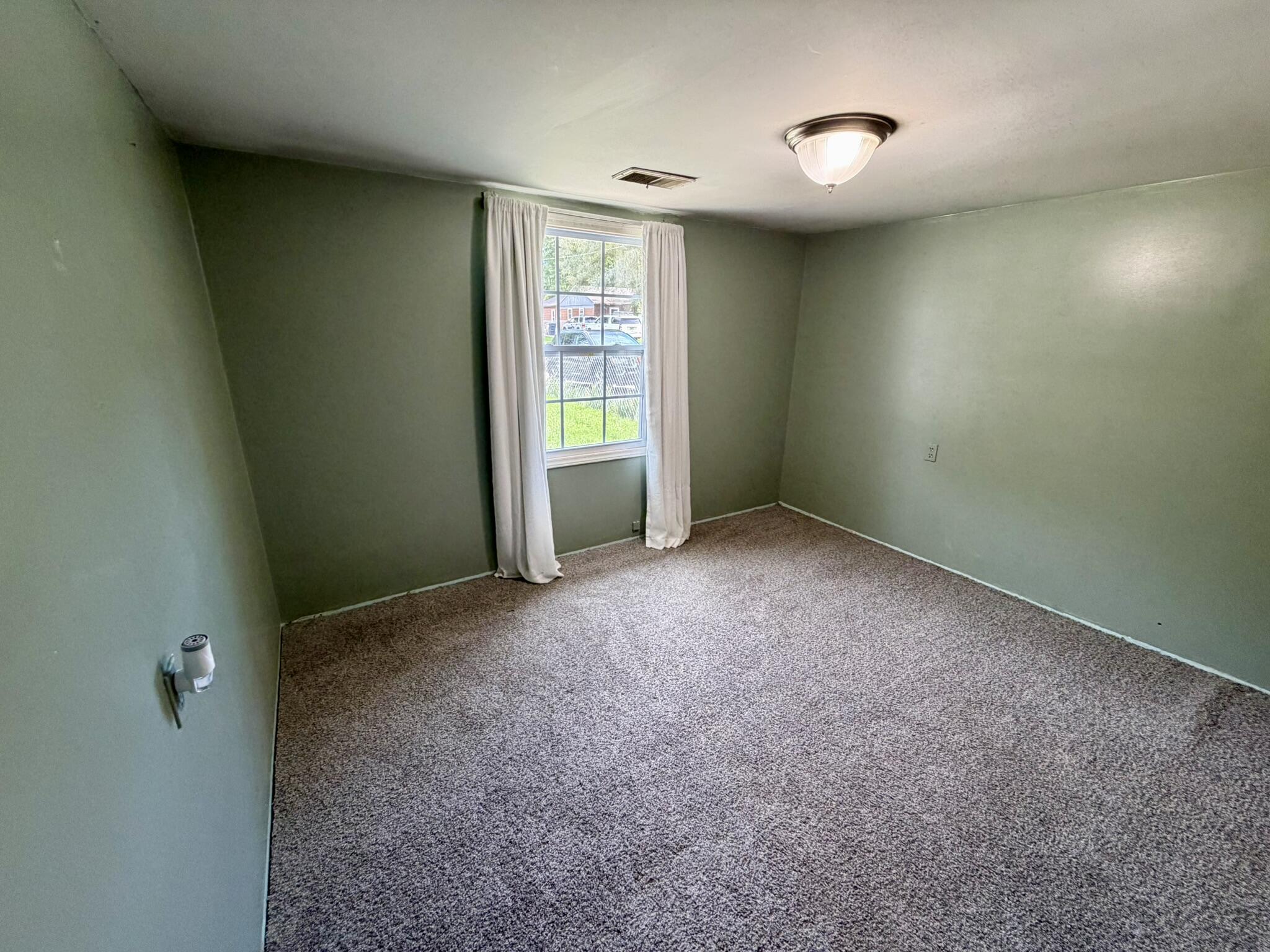 819 Prospect Court Watervliet, MI 49098 - Photo 20 of 31 IMG_5949