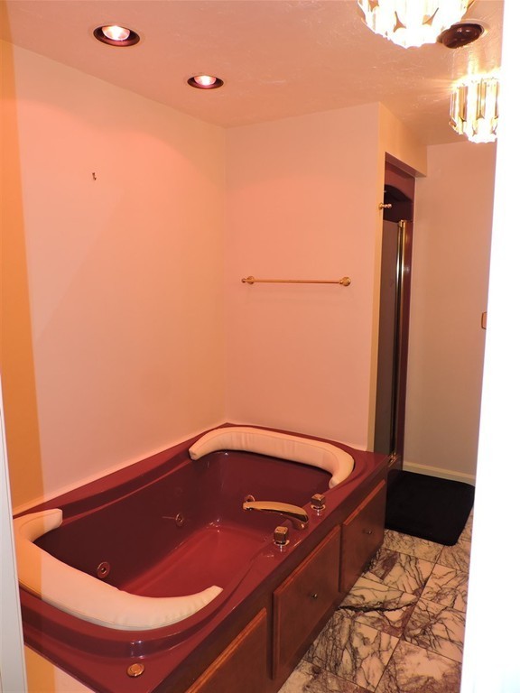 602 Treasure Island Road, Unit 602 Webster, MA 01570 - Photo 21 of 30 Gallery Image 21