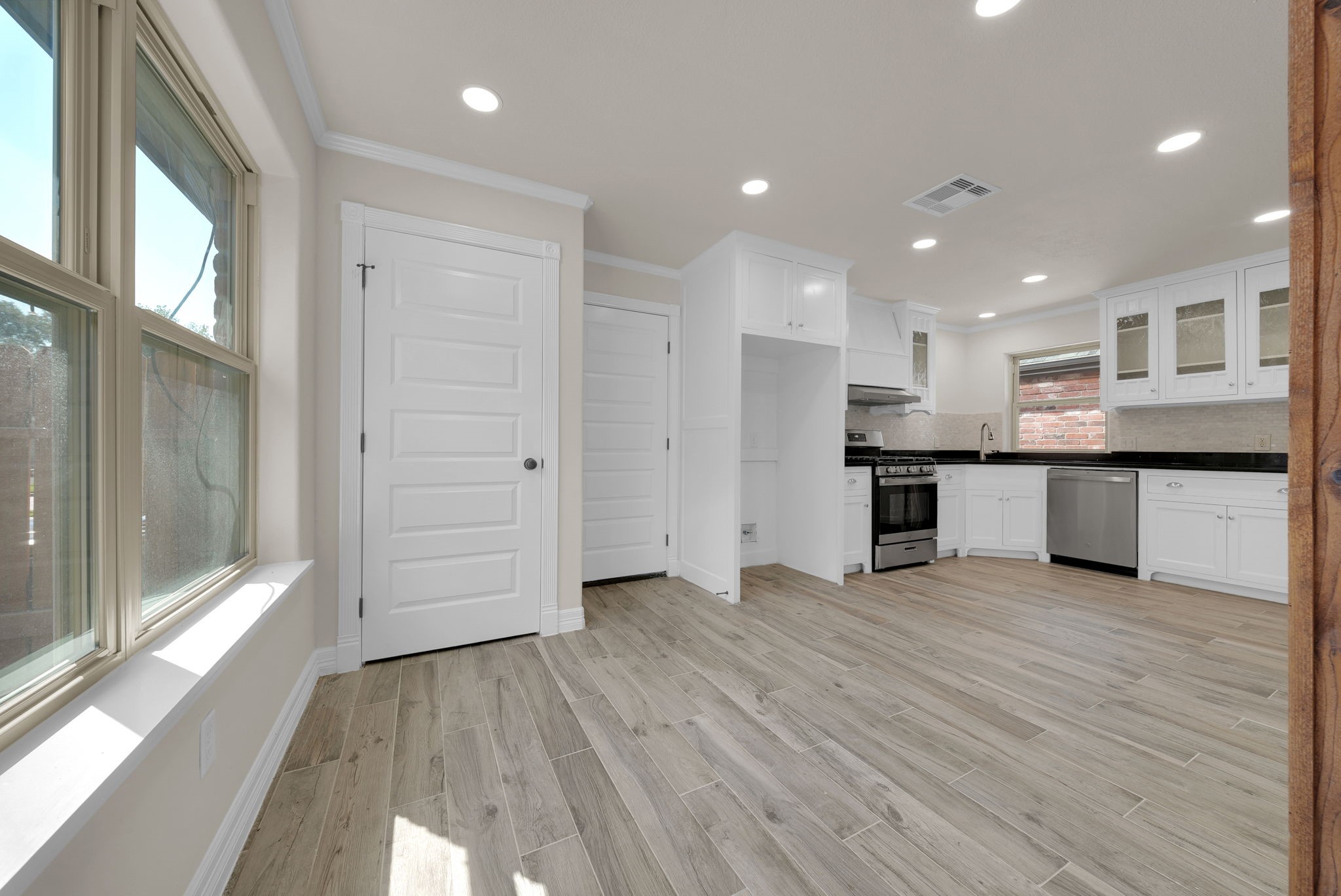 15702 Fern Ridge Drive Houston, TX 77084 - Photo 5 of 27 Gallery Image 5