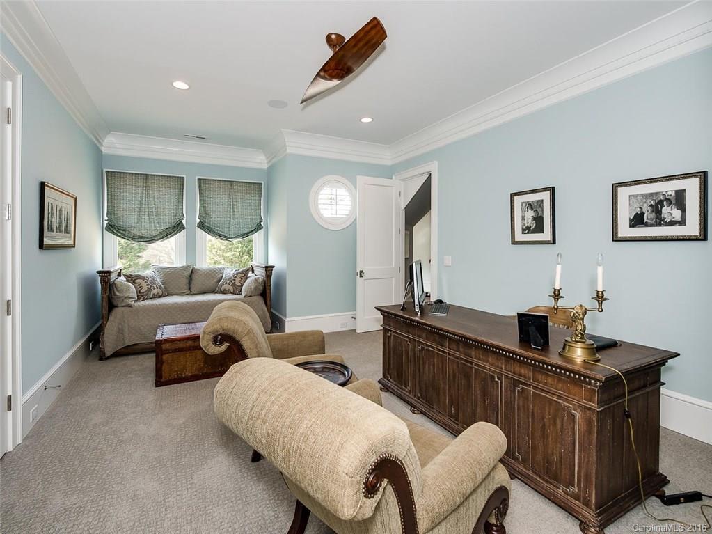 8405 Eagle Glen Charlotte, NC 28210 - Photo 18 of 24 a living room with furniture
