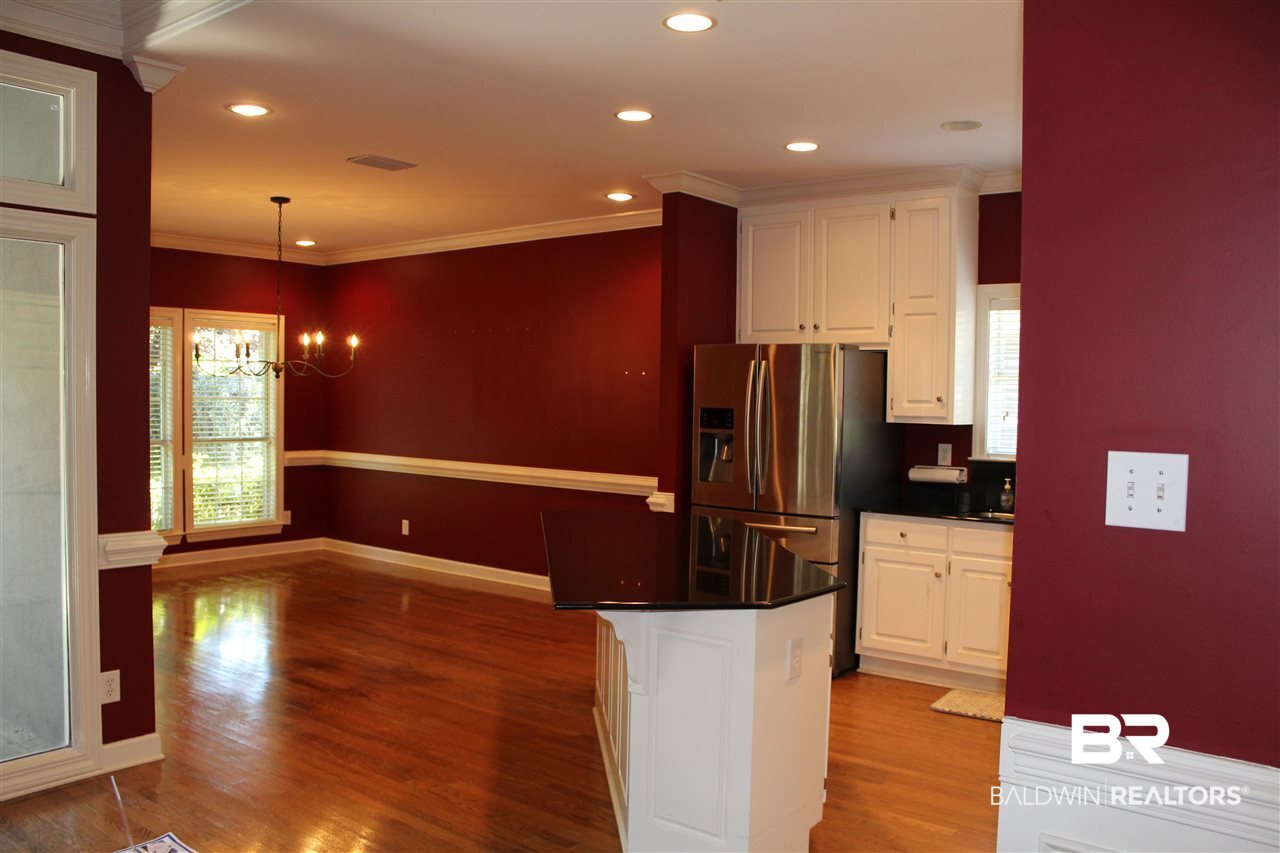 110 Oak Bend Court Fairhope, AL 36532 - Photo 11 of 25 Kitchen