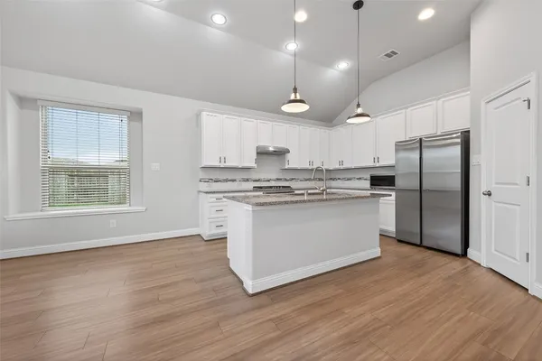 $2,500 | 9914 Deborah Colony Lane, Humble, TX 77396