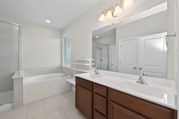 $2,500 | 9914 Deborah Colony Lane, Humble, TX 77396