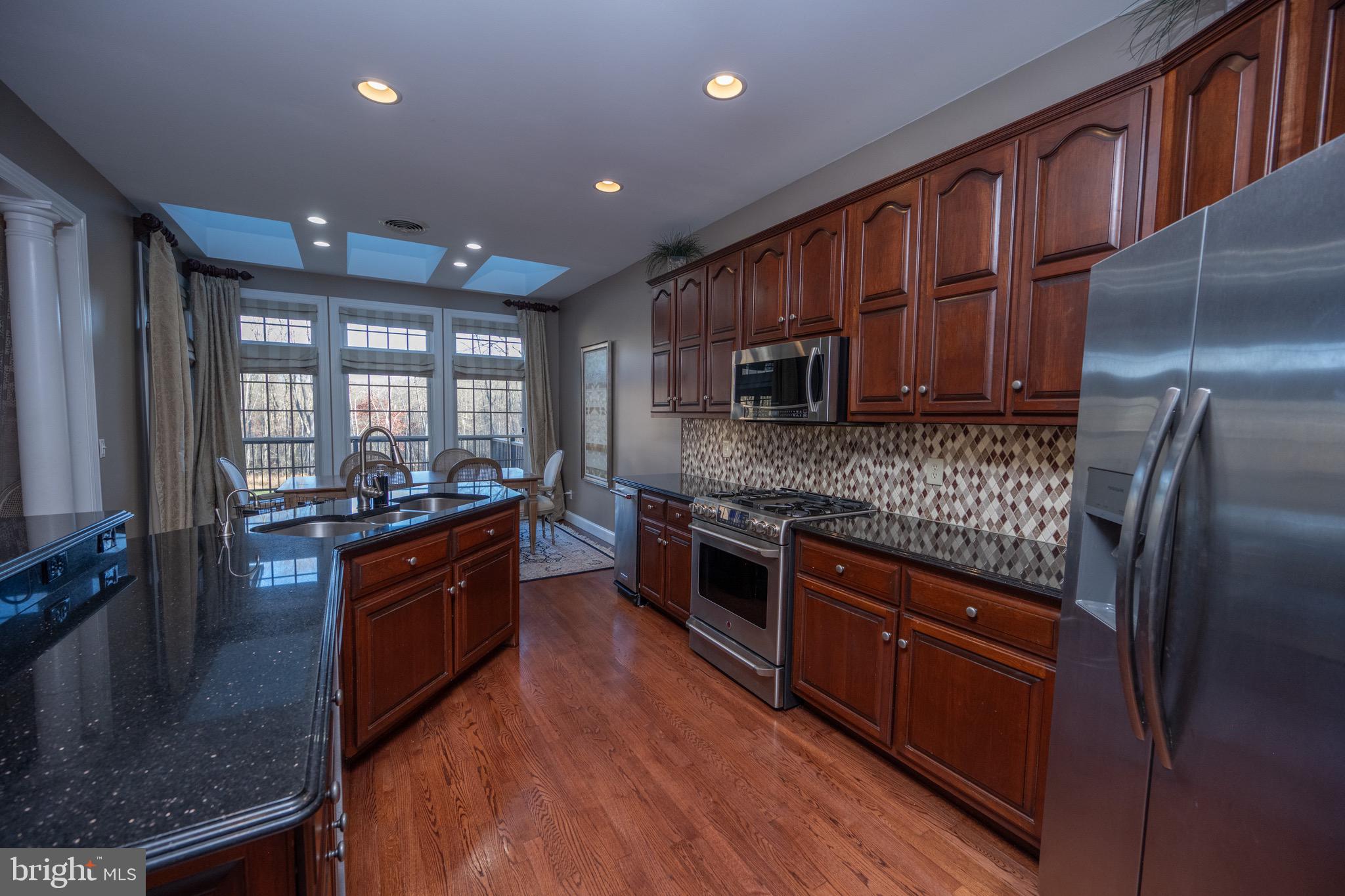 1001 Sutter Lane Oakland, MD 21550 - Photo 10 of 93