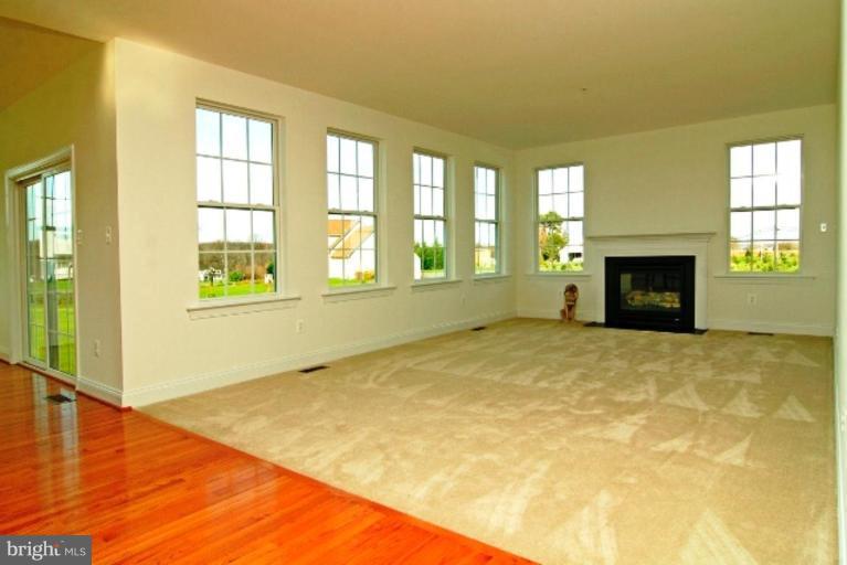 4394 Upper Beckleysville Road Hampstead, MD 21074 - Photo 3 of 16 Family Room