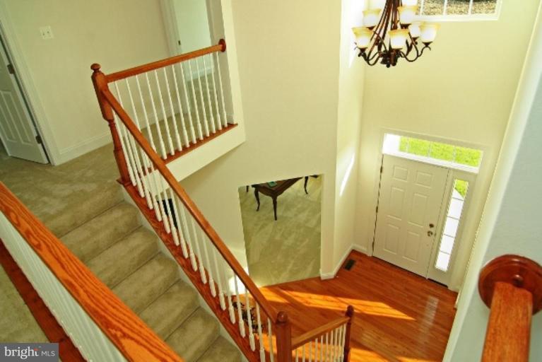 4394 Upper Beckleysville Road Hampstead, MD 21074 - Photo 9 of 16 Entrance / Foyer