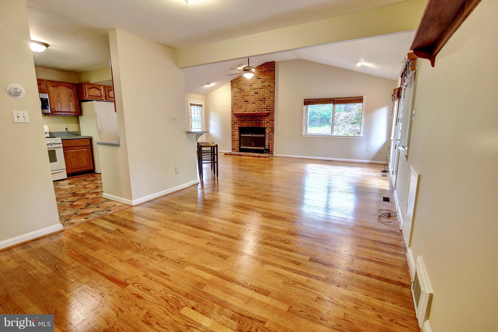 4303 Decatur Court Fairfax, VA 22030 - Photo 8 of 29 Dining Room