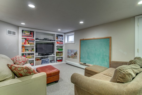 140 Hoover Road Needham, MA 02494 - Photo 15 of 18 Gallery Image 15