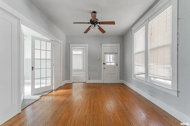 $65,000 | 402 Wyatt Avenue, Lincoln, IL 62656