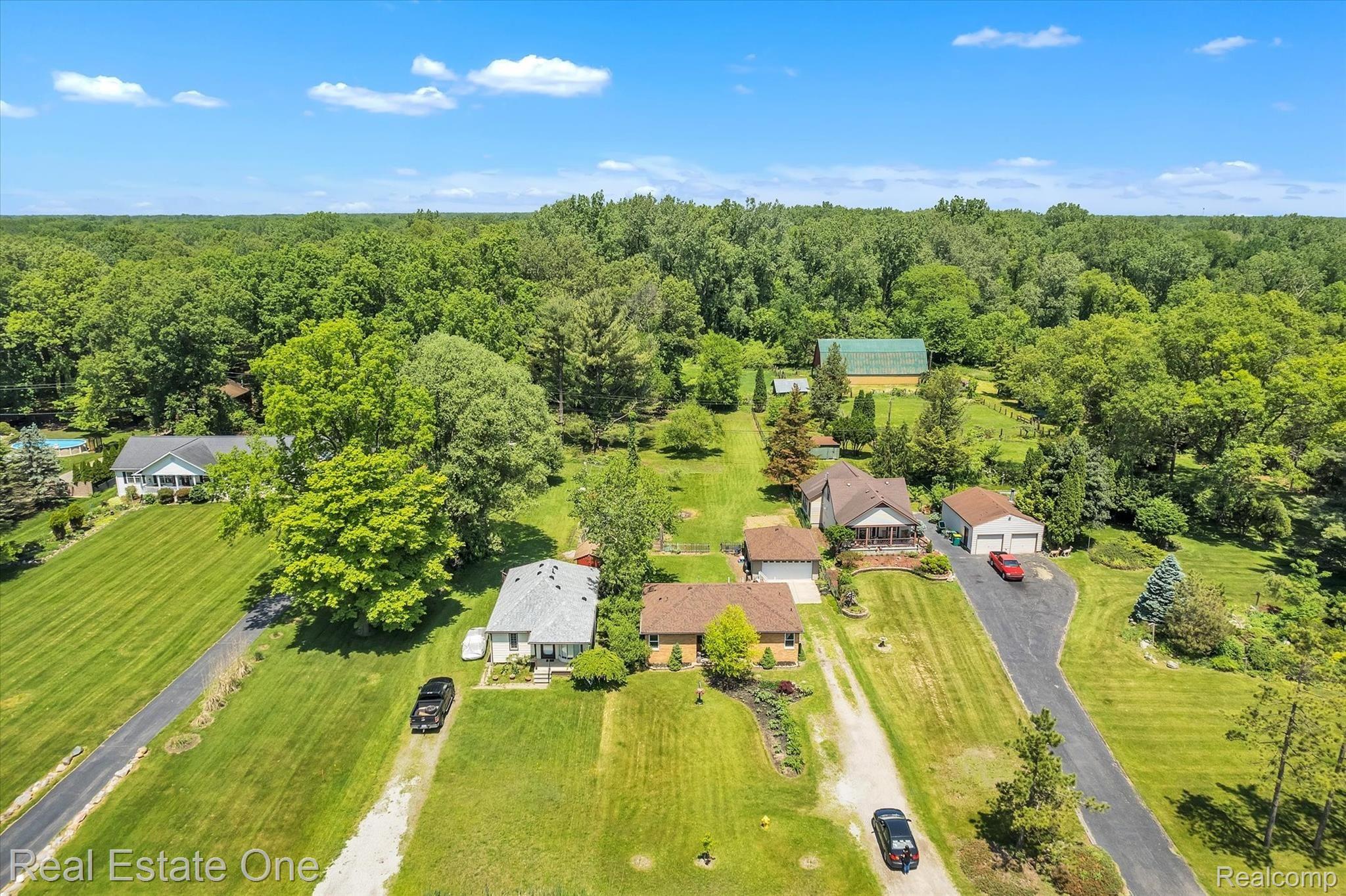 26110 King Road Romulus, MI 48174 - Photo 42 of 52 42-26110-King-Rd-WindowStill-Real-Estate-Photography-42.jpg