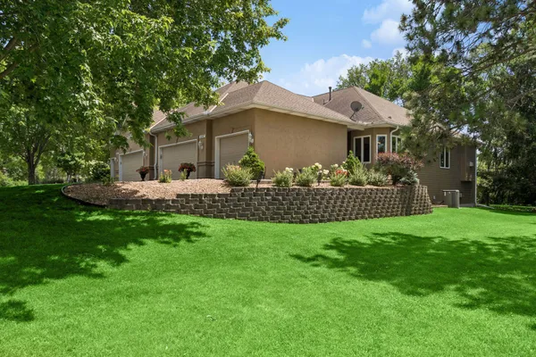 $749,900 | 16847 Terrey Pine Drive, Eden Prairie, MN 55347