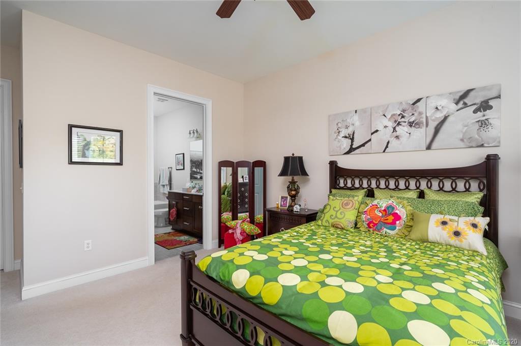 5425 Closeburn Road, Unit 209 Charlotte, NC 28210 - Photo 12 of 19 Gallery Image 12