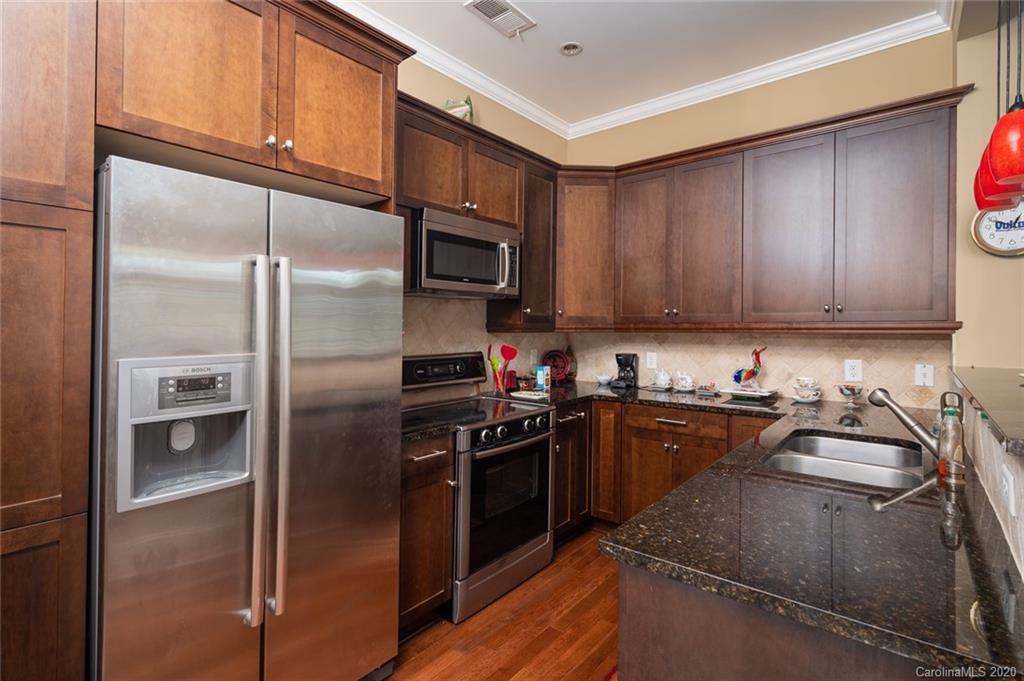 5425 Closeburn Road, Unit 209 Charlotte, NC 28210 - Photo 7 of 19 Gallery Image 7