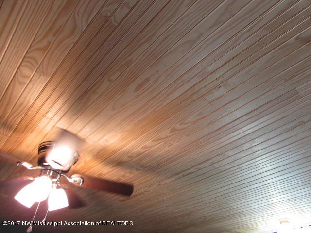 6053 County Line Road Olive Branch, MS 38654 - Photo 8 of 18 IMG_1720