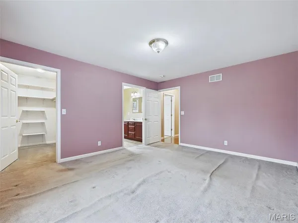 $350,000 | 1121 Lakeview Drive, Breese, IL 62230