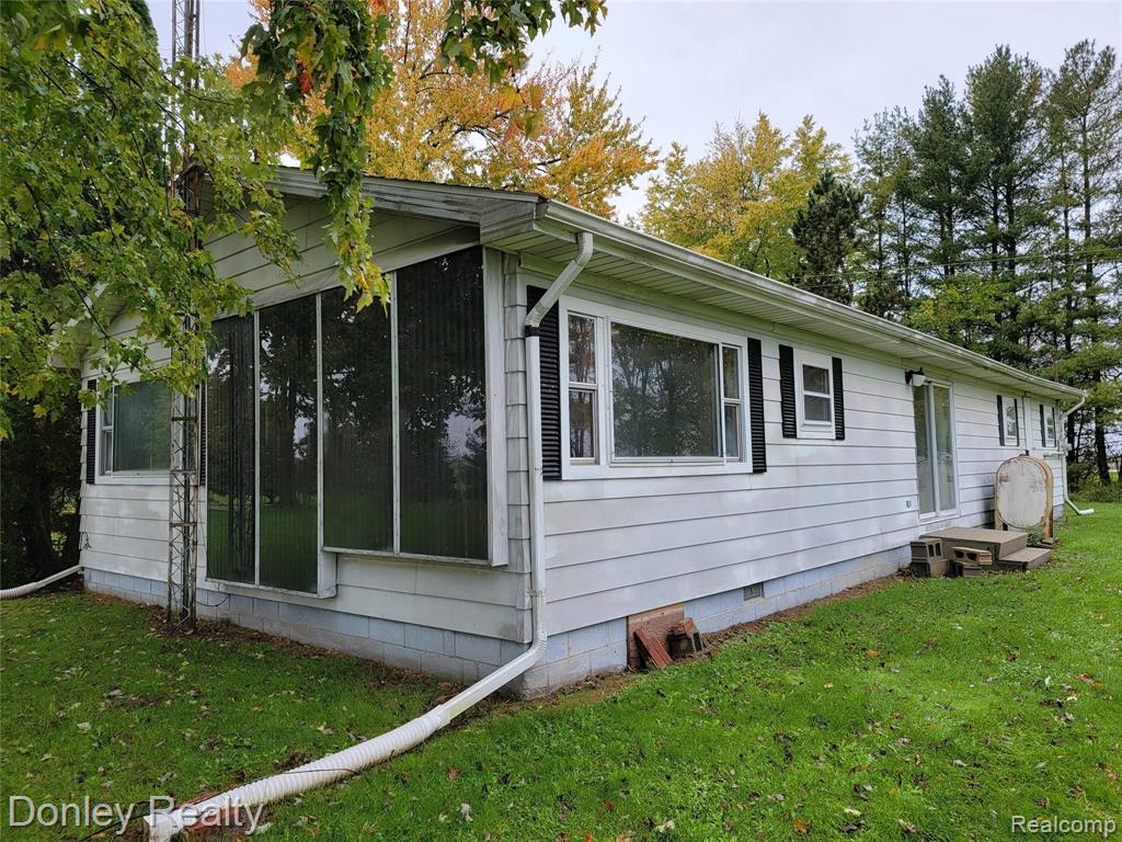 3025 Sullivan Road Marlette, MI 48453 - Photo 30 of 31