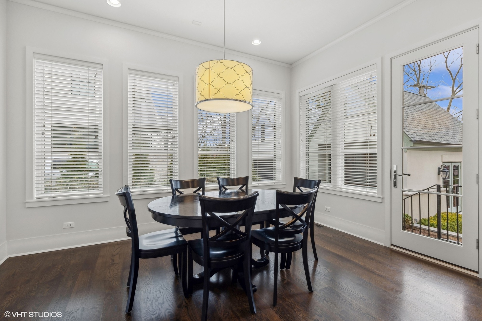 805 Taft Road Hinsdale, IL 60521 - Photo 7 of 26