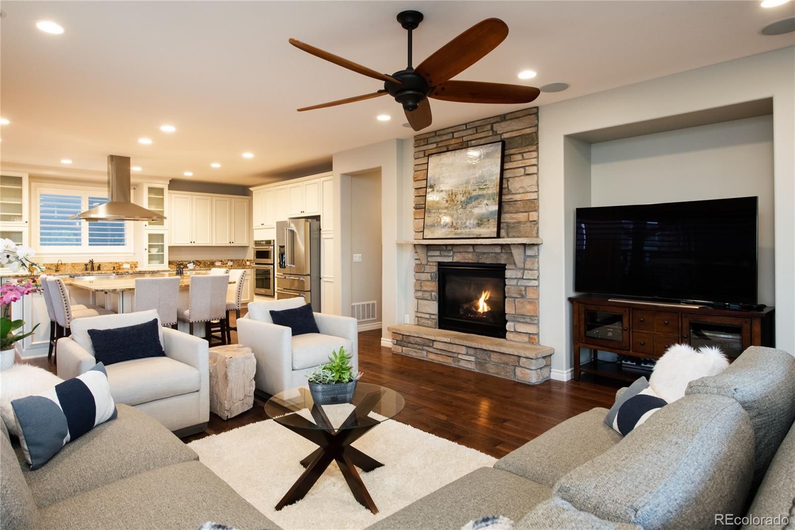 345 Maplehurst Point Highlands Ranch, CO 80126 - Photo 5 of 40 Gallery Image 5